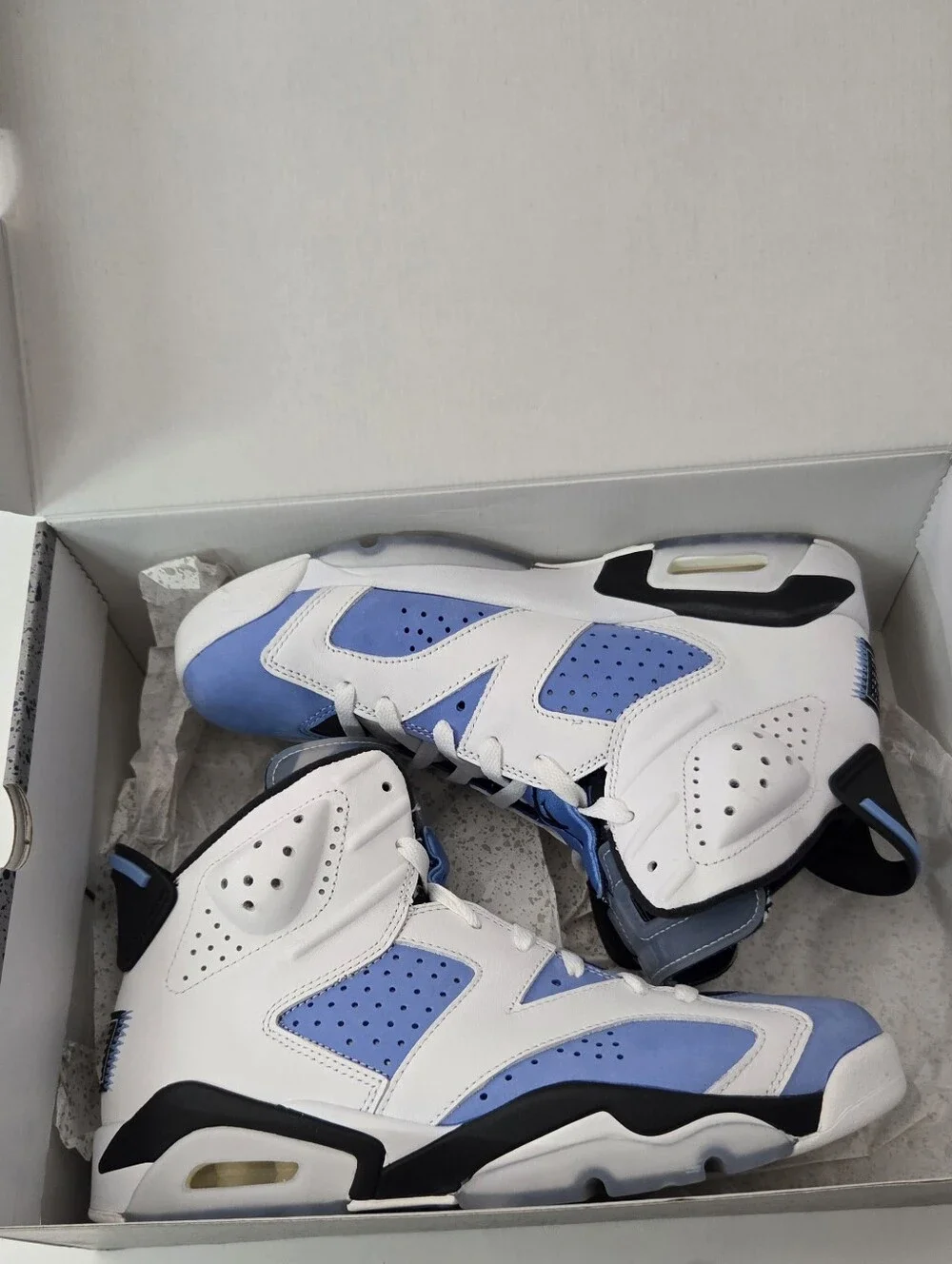 Air Jordan 6 “UNC” University/Blue/White CT8529-410 Sz 8.5 Womens 10